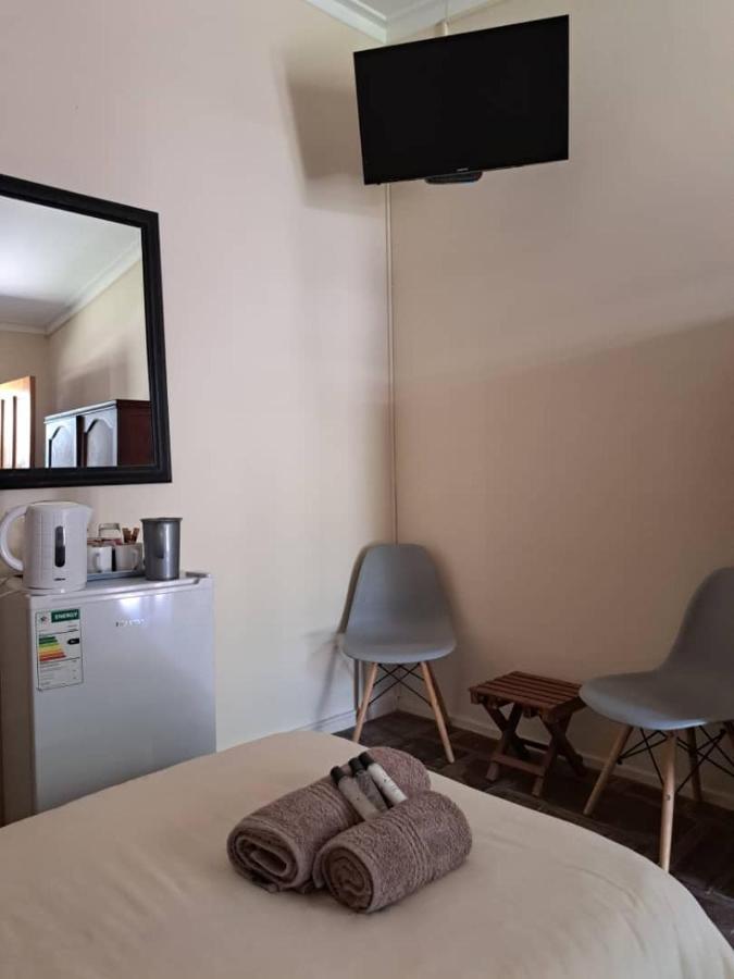 Koha Guesthouse Mariental Exteriér fotografie